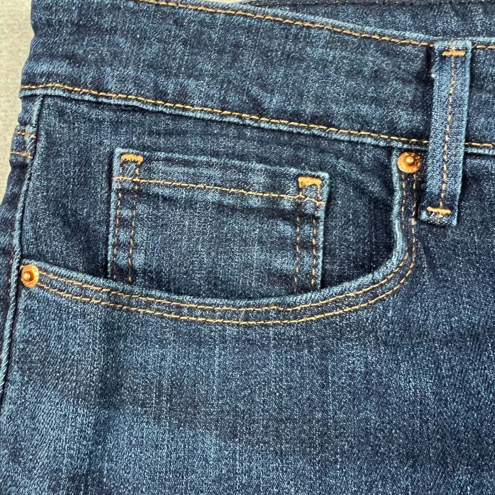 Levi Strauss Signature Women 10 Dark Blue Mid Rise Bootcut Jeans Stretch Denim - Picture 2 of 10